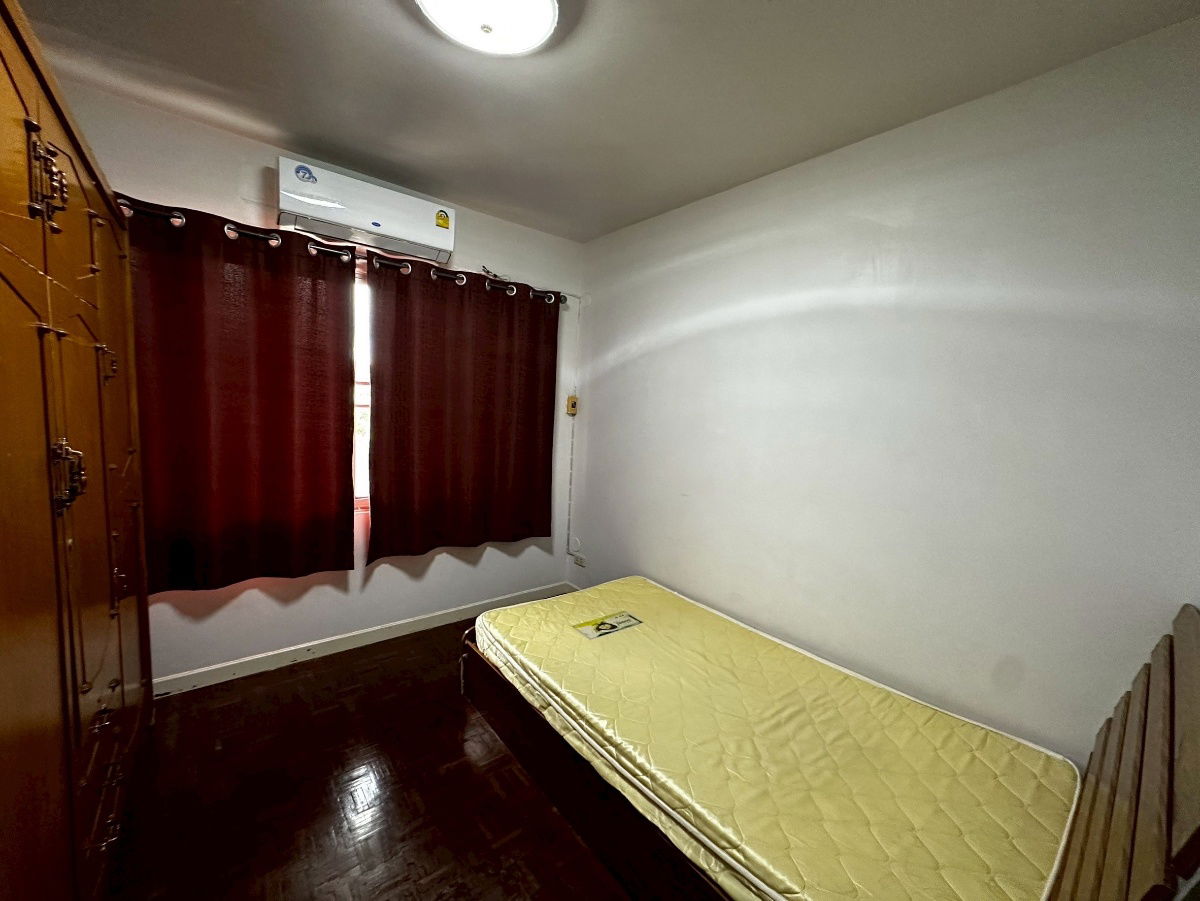 รูป ให้เช่าคอนโดบ้านสวนธน (2 ห้องนอน, 1 ห้องน้ำ)  / เครื่องใช้ไฟฟ้า Built-in ครบ / ติดแอร์ Inverter ให้ใหม่ / ใกล้มหาลัย มจธ. (KMUTT) / ห้องสวย มีที่จอดรถ   - รูปที่ 2/7