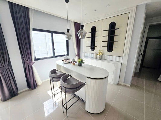 picture FOR RENT GRANDE PLENO SUKHUMVIT - BANGNA / 3 bedrooms 4 bathrooms / 74 Sqw. 160 Sqm. **90,000** NEW HOUSE. CLOSE TO MEGA BANGNA - 14/15