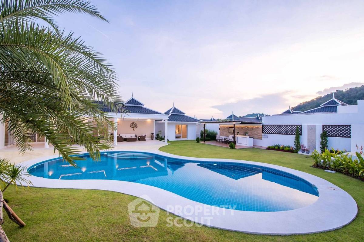 รูป บ้าน 5-ห้องนอน ที่ ฟอลคอน ฮิลล์ ใน หนองแก (ID 2229523) - รูปที่ 2/14