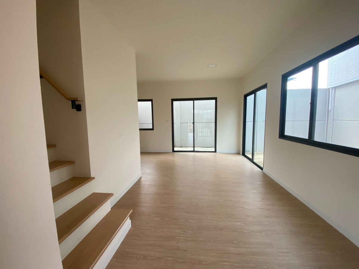 รูป 🏡ทาวน์โฮมใหม่ พร้อมอยู่ สิริ ลาดพร้าว 101 แปลงมุม พื้นที่ใหญ่ 📍ใกล้เซ็นทรัล อีสต์วิลล์  - รูปที่ 4/14