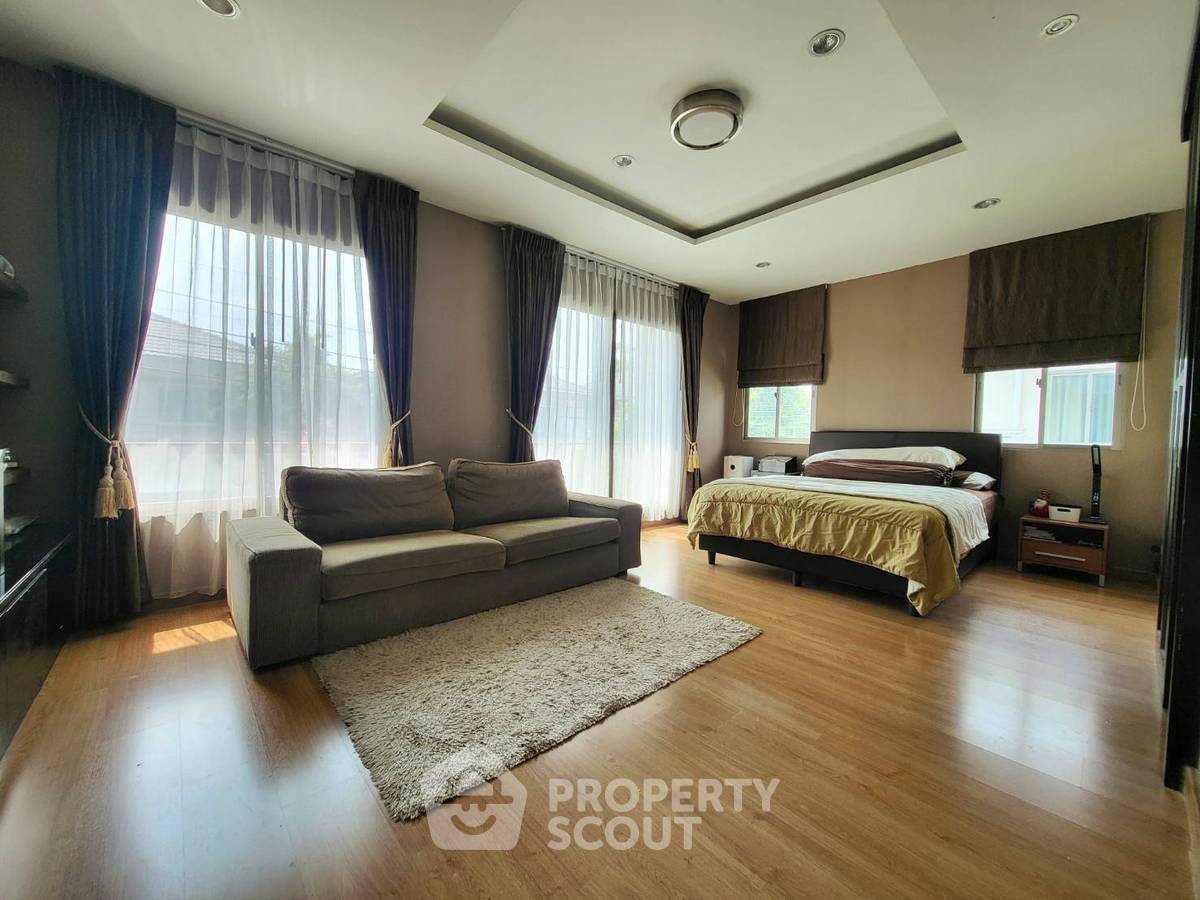 picture 3-BR House in Suan Luang (ID 1490447) - 8/14