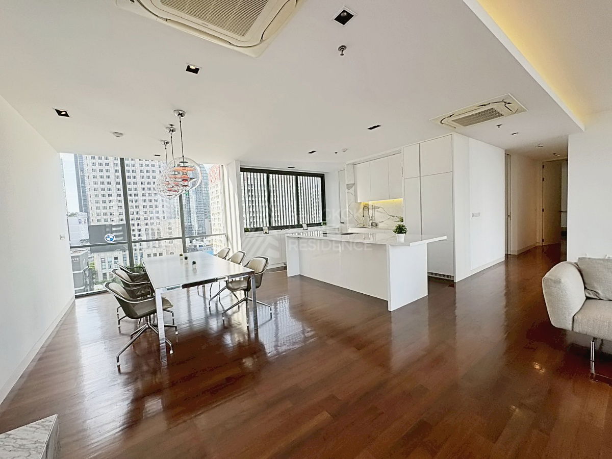 รูป 🏙️ Domus 16 — คอนโดหรูสไตล์ White Modern ใจกลางอโศก พร้อมวิวเปิดโล่ง - รูปที่ 3/17