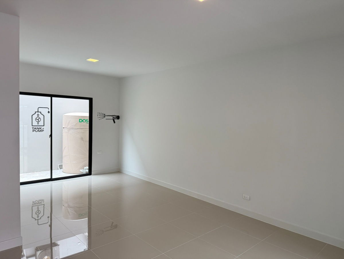 รูป 💥 บ้านแปลงหน้าโครงการ ใกล้ทางเข้า – ทาวน์โฮมดีไซน์สวย พร้อมอยู่ทันที - รูปที่ 8/10