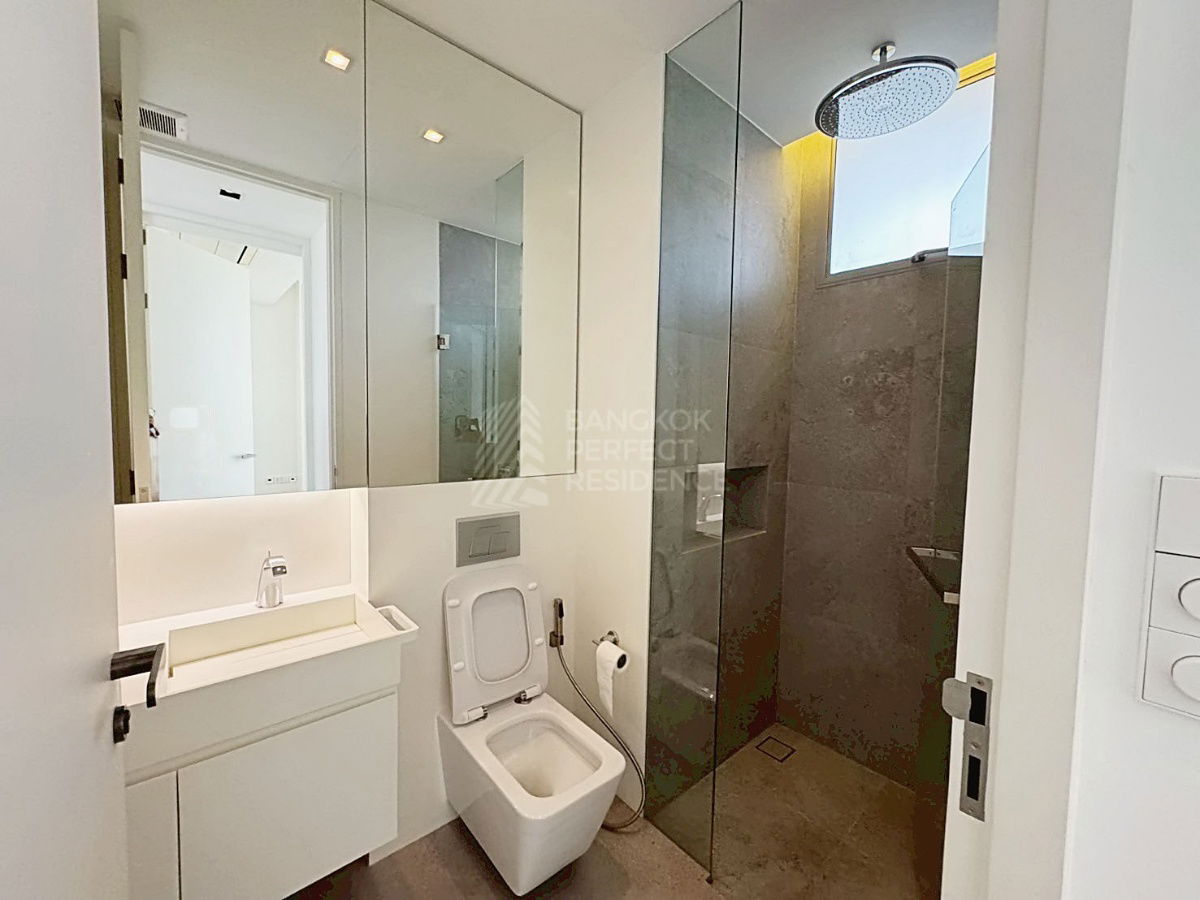 รูป 🏙️ Domus 16 — คอนโดหรูสไตล์ White Modern ใจกลางอโศก พร้อมวิวเปิดโล่ง - รูปที่ 15/17