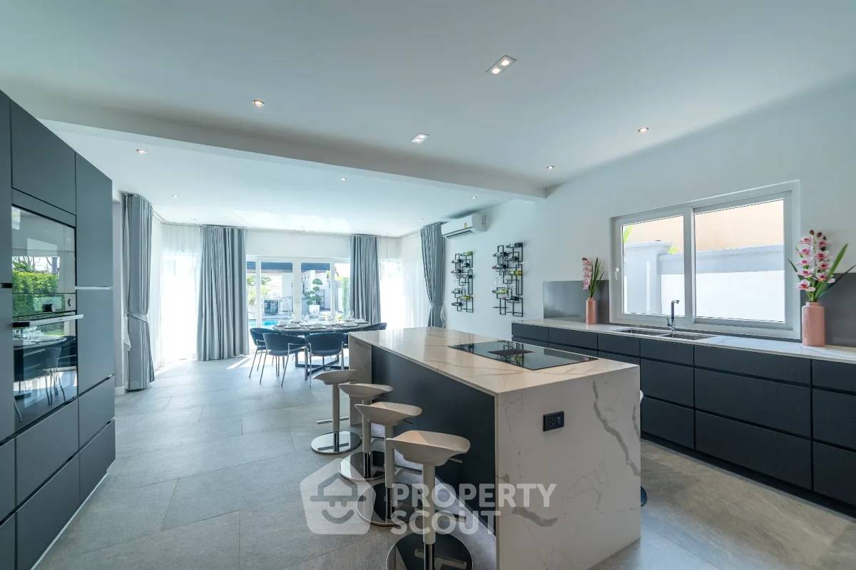 picture 6-BR Villa at Siam Royal View Pattaya close to East Pattaya (ID 2091415) - 9/41