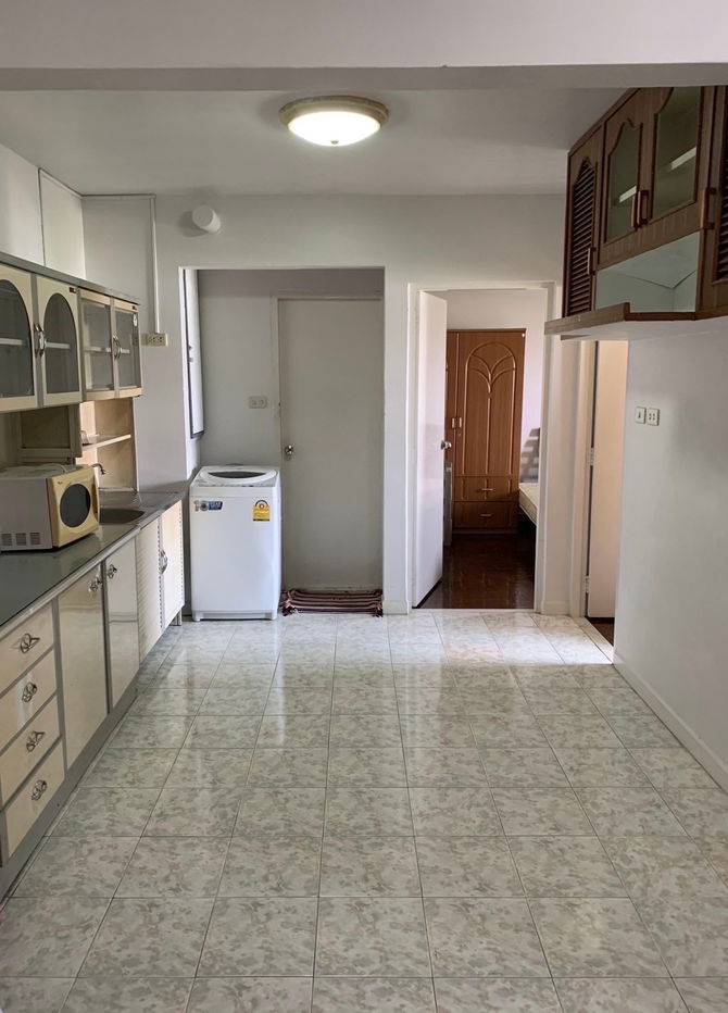 รูป ให้เช่าคอนโดบ้านสวนธน (2 ห้องนอน, 1 ห้องน้ำ)  / เครื่องใช้ไฟฟ้า Built-in ครบ / ติดแอร์ Inverter ให้ใหม่ / ใกล้มหาลัย มจธ. (KMUTT) / ห้องสวย มีที่จอดรถ   - รูปที่ 3/7