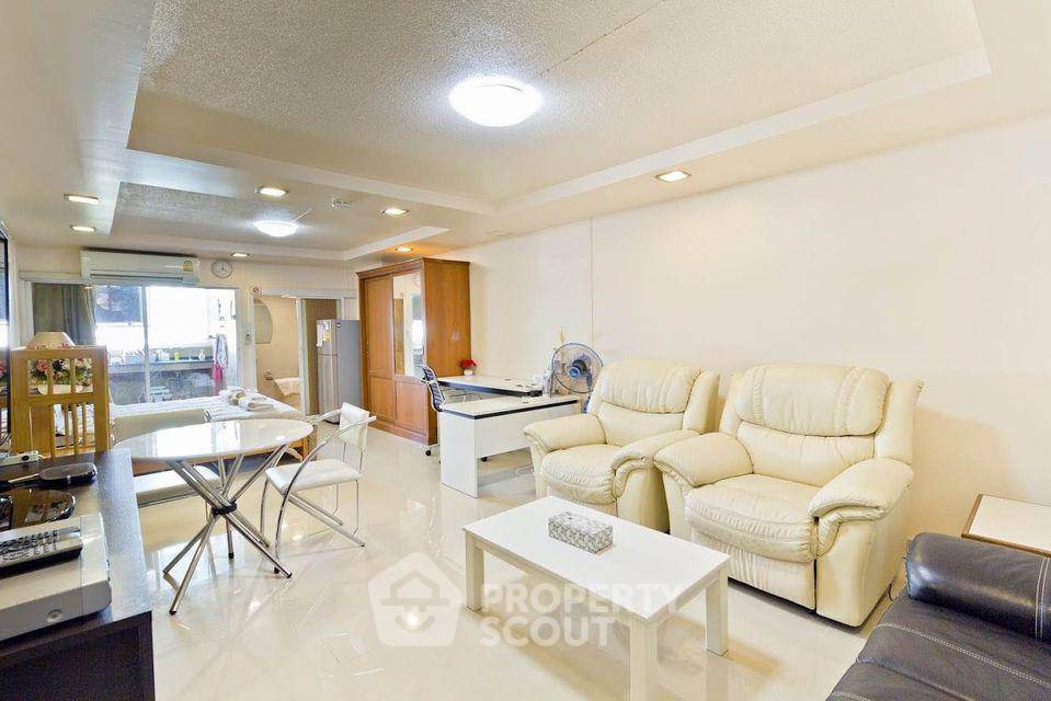 รูป คอนโด 1-ห้องนอน ที่ ราชเทวี ทาวเวอร์ คอนโดมิเนียม ใกล้ BTS ราชเทวี (ID 469696) - รูปที่ 2/6