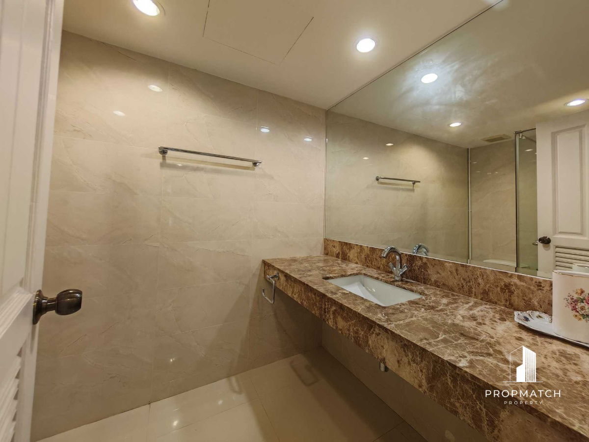 รูป ✨Flash Deal ✨La Maison Ruamrudee ( 2Bed 2Bath 164SQM.) แต่งครบพร้อมอยู่ !! เพียง 65,000 บาทต่อเดือน Tel.0981315848 @propmatch - รูปที่ 25/27