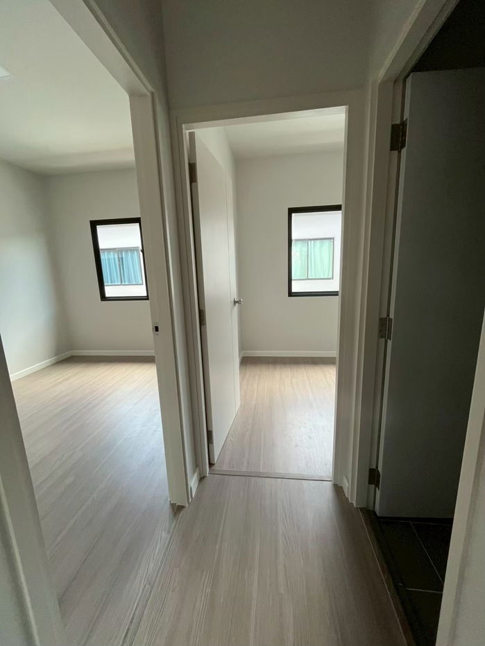 รูป ขายบ้านทาวน์โฮม 2 จอดรถ  ราคาพิเศษ 2.99 ล้าน โครงการสิริเพลส เวสต์เกต ใกล้รถไฟฟ้าสายสีม่วง - รูปที่ 13/17