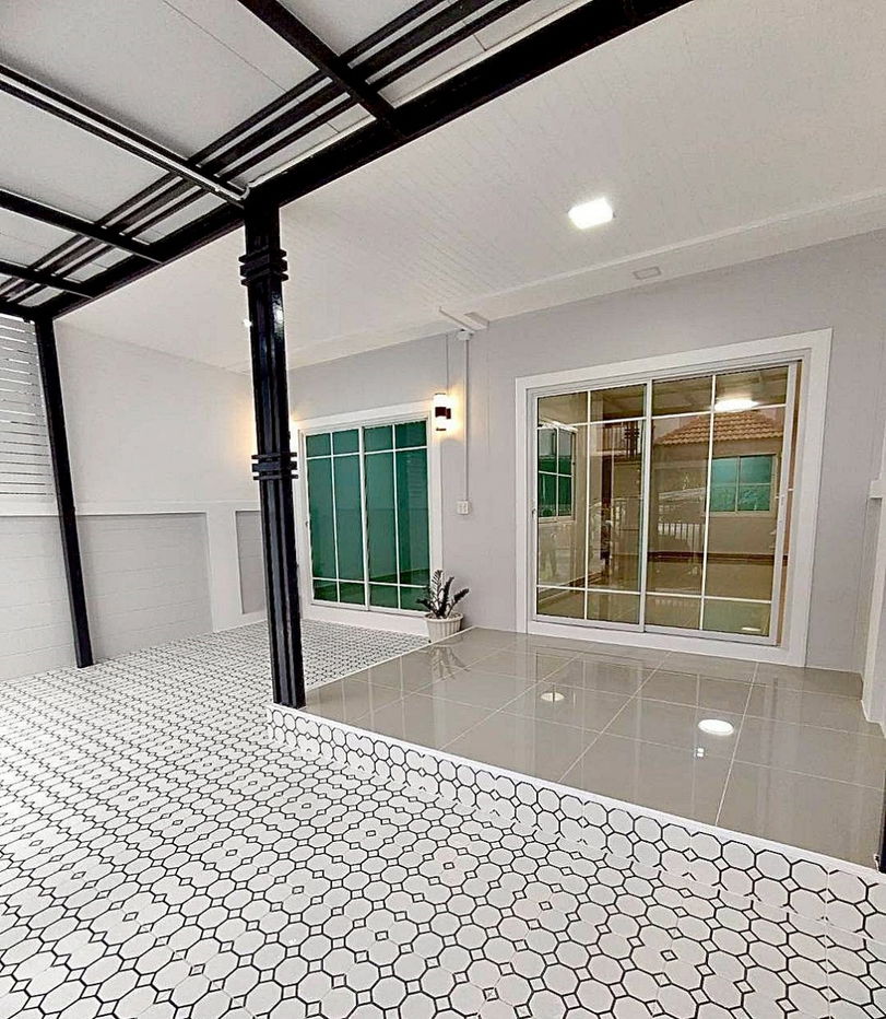 รูป บ้านสวย ทำเลดี ติดถนนบางกรวย–ไทรน้อย  #หมู่บ้านกานต์มณี (โซนเฟสใหม่)  ตรงข้ามแมคโคร บางบัวทอง  ทาวน์เฮ้าส์ 4 ห้องนอน รีโนเวทใหม่ - รูปที่ 4/19