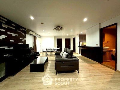 Condos for rent BTS Phrom Phong : 2-BR Condo at Baan Suanpetch Condominium near BTS Phrom Phong (ID 2217177)