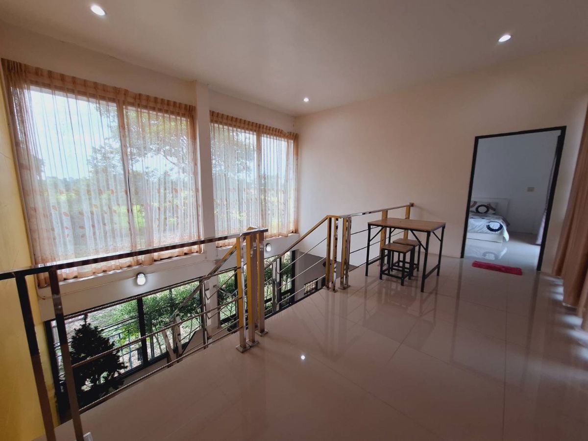 รูป ขายบ้านสวยหลังใหญ่พร้อมอยู่อาศัย รวมที่ดินขนาด 1 ไร่ ติดถนนใหญ่ ใกล้เขาใหญ่-วังน้ำเขียว เหมาะเปิดคาเฟ่ ร้านอาหาร เจ้าของขายเอง - รูปที่ 12/26