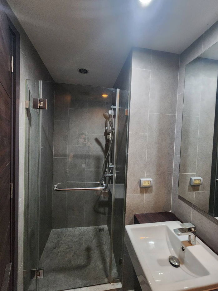 รูป For rent 💥C ekkamai condo 💥 Beautiful room, ready to move in, beautifully decorated, fully furnished.  - รูปที่ 13/18
