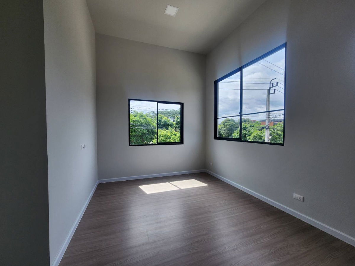 รูป 🏡ขายบ้านใหม่ (แปลงมุมติดสวน) พร้อมอยู่ สิริ เพลส พหลโยธิน 52 เลขที่ 95/42  📍ใกล้ BTS สะพานใหม่ - รูปที่ 12/15