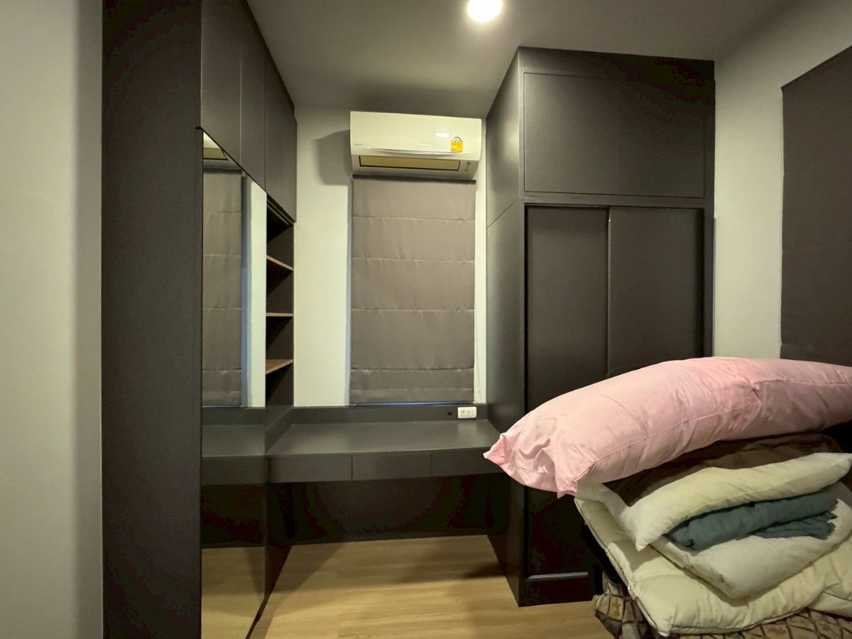 รูป ขายและเช๋า บ้านเดี่ยว บริทาเนีย บางนา กม.12 4ห้องนอน 2จอดรถ พื้นที่ใช้สอย 165 ตร.ม. ที่ดินใหญ่ 62.8 ตร.วา  ตกแต่งสวย ราคา7.5ลบ.ต่อรองได้ เช๋า 45k/ด - รูปที่ 32/49