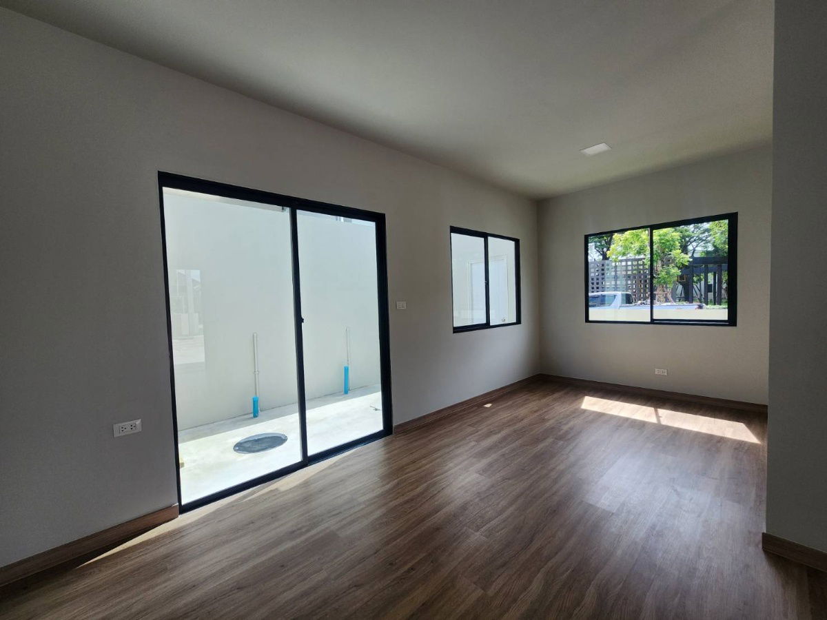 รูป 🏡ขายบ้านใหม่ (แปลงมุมติดสวน) พร้อมอยู่ สิริ เพลส พหลโยธิน 52 เลขที่ 95/42  📍ใกล้ BTS สะพานใหม่ - รูปที่ 6/15