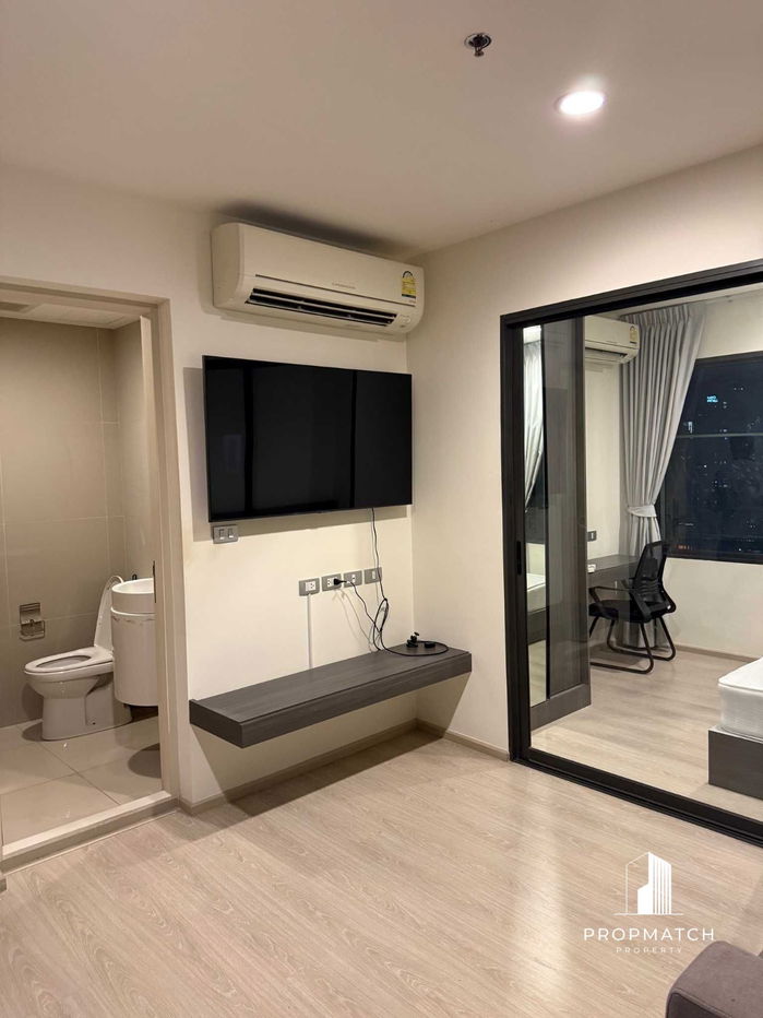 รูป ✨Flash Deal ✨ RHYTHM Asoke II ( 1Bed 1Bath 28 SQM.) แต่งครบพร้อมอยู่ !! เพียง 15,000 บาทต่อเดือน Tel.0981315848 @propmatch - รูปที่ 1/7