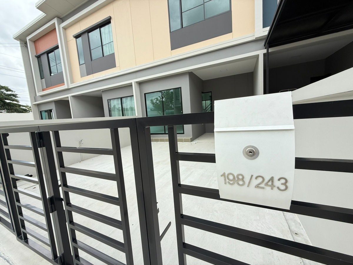 picture 🔥 Ready-to-move-in townhome, Ratchaphruek – 346, great price, full of freebies! - 3/11