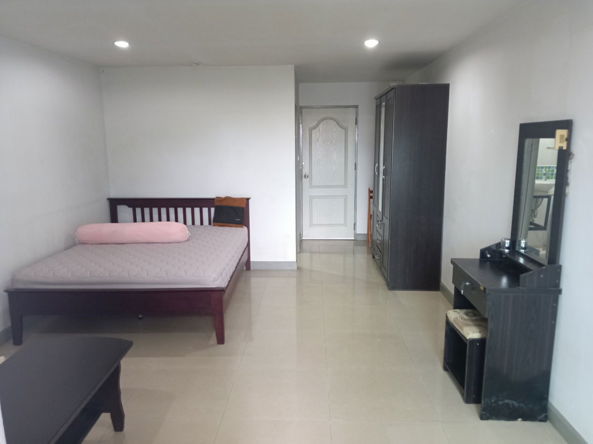picture Condo for rent: Regent Home 4 Sukhumvit 85 (Studio room), 3rd floor, near BTS On Nut Station - 13/15