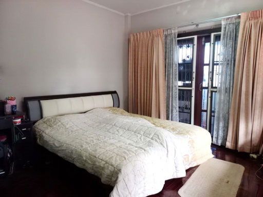 รูป [ให้เช่า] หมู่บ้าน ปัญฐิญา สุวินทวงศ์ / 4 ห้องนอน 3 ห้องน้ำ / 100 ตรว. 220 ตรม. **40,000** บ้านเดี่ยวหลังมุมตกแต่งสวย ใกล้โรงเรียนนานาชาติบรอมส์โกรฟ - รูปที่ 4/11