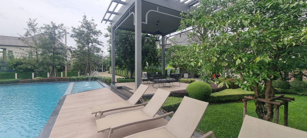 picture Show house for sale at Saransiri Ratchapruek 345 — a quality project by Sansiri. - 12/13