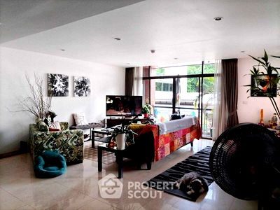 คอนโด กรุงเทพมหานคร : คอนโด 3-ห้องนอน ที่ บ้านอานันดา คอนโดมิเนียม สุขุมวิท 61 ใกล้ BTS ทองหล่อ (ID 1917821)