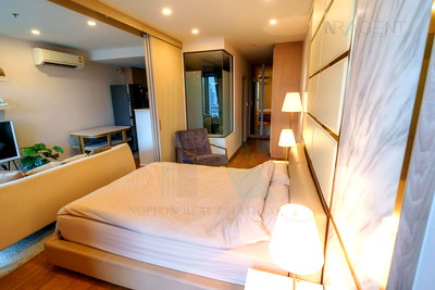 เช่าคอนโด BTS ชิดลม : 🔺 ให้เช่าคอนโด คิว ชิดลม-เพชรบุรี อาคาร 1 ชั้น 18 1 ห้องนอน ขนาด 45.00 ตรม ใกล้ ท่าเรือชิดลม