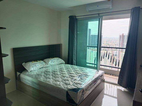 ให้เช่า อัสสกาญจน์เพลส ศรีนครินทร์ STUDIO ชั้น 36 ใกล้ Airport link หัวหมาก