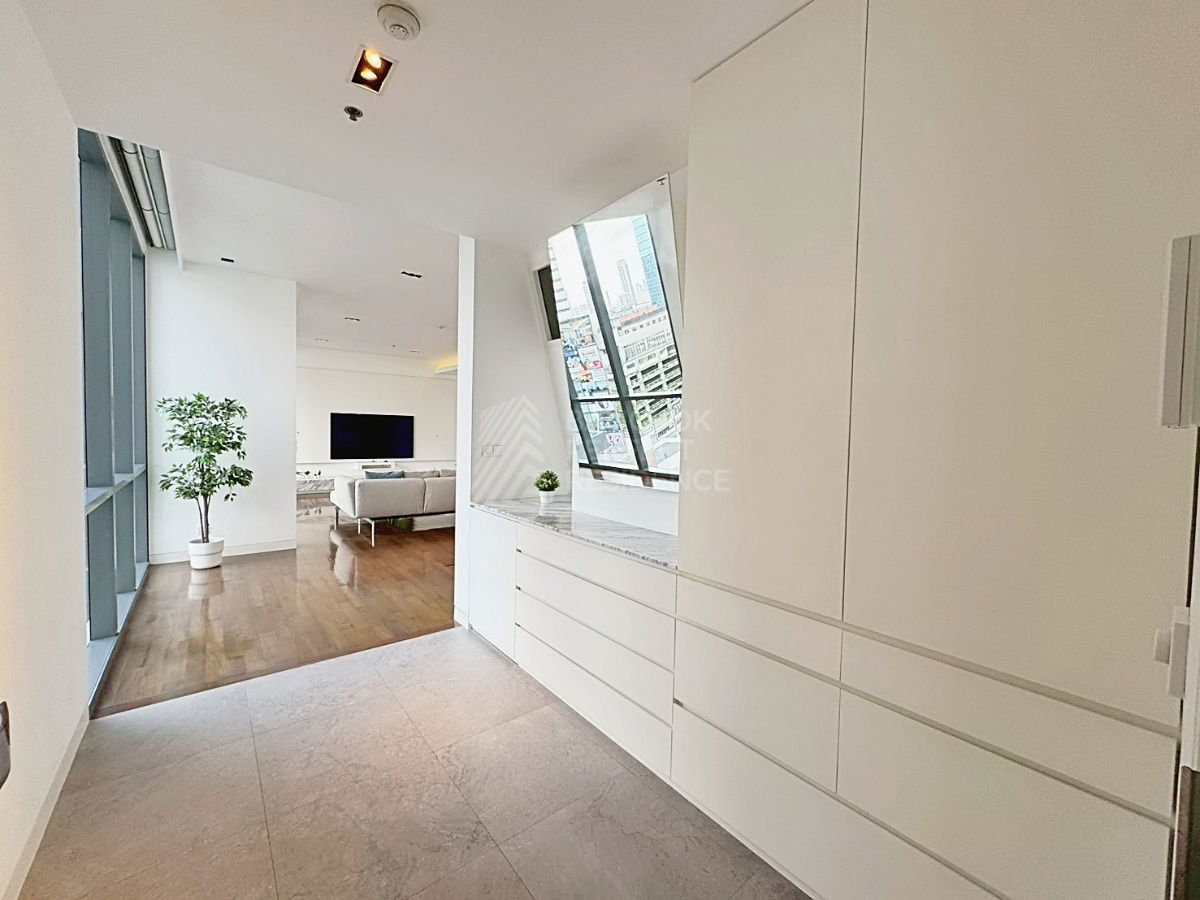 รูป 🏙️ Domus 16 — คอนโดหรูสไตล์ White Modern ใจกลางอโศก พร้อมวิวเปิดโล่ง - รูปที่ 11/17