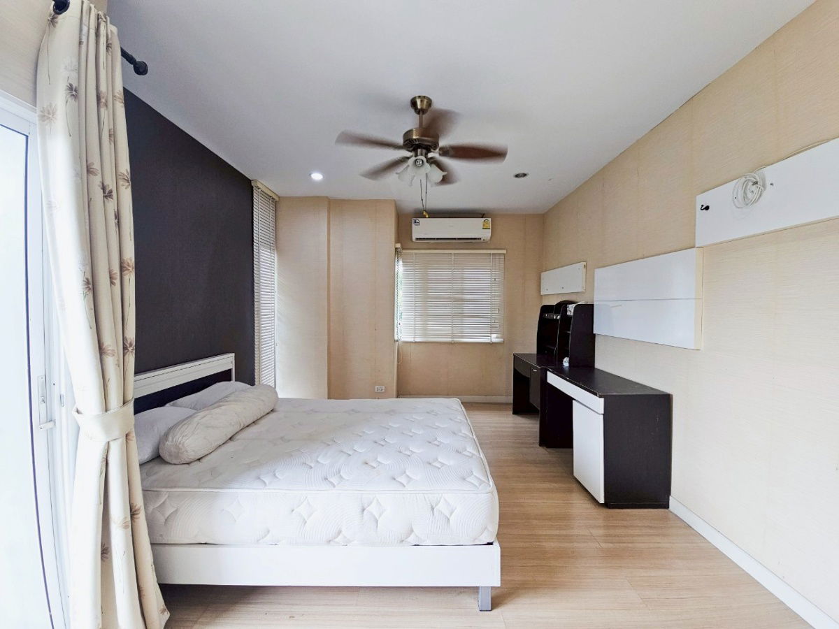 รูป 🏡 ขายบ้านเดี่ยว 2 ชั้น เหมาะกับครอบครัวที่ชอบความสงบ แต่งครบพร้อมอยู่ | The Tara รามอินทรา - รูปที่ 8/12