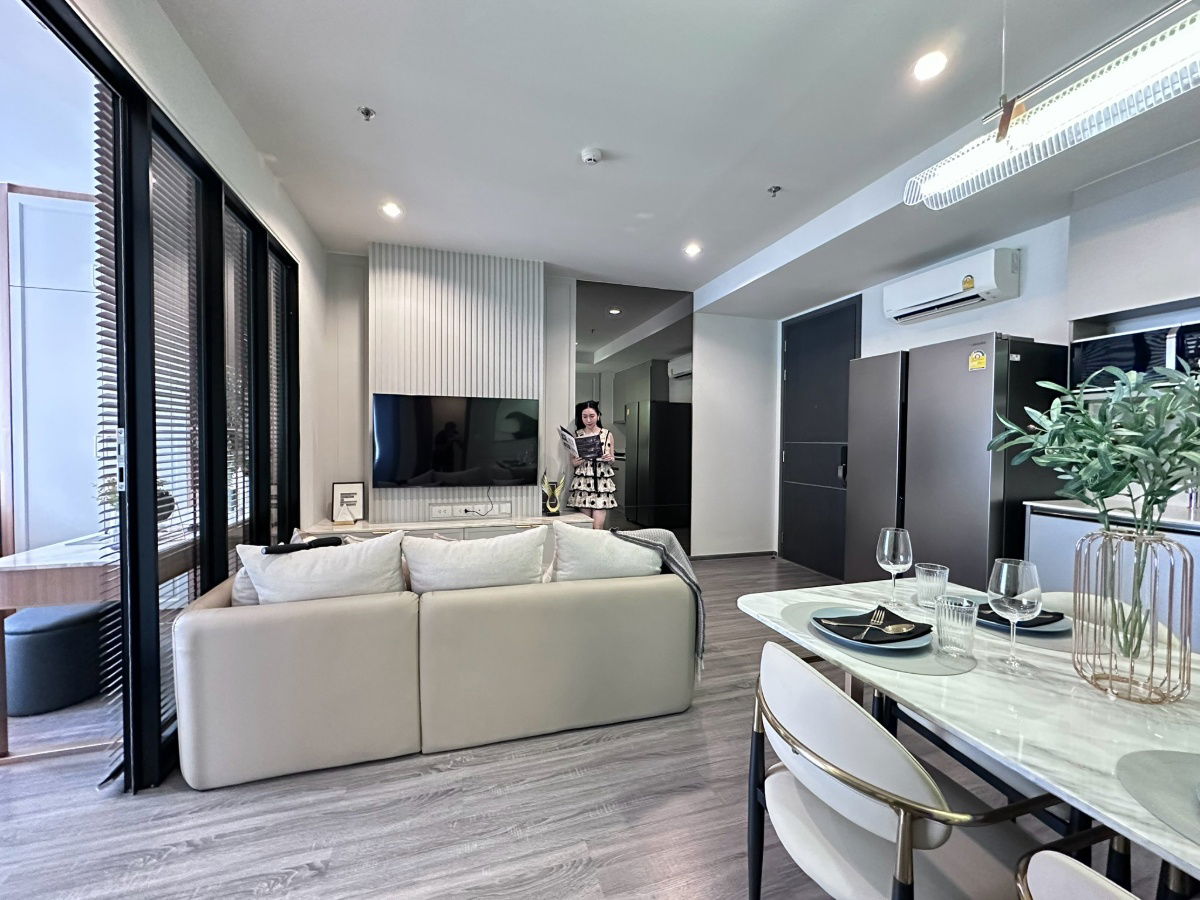 รูป ห้องขายหลุดจองไอดีโอ โมบิ รางน้ำ 2ห้องนอน2ห้องน้ำ ตกแต่งครบ ฟรีเครื่องใช้ไฟฟ้า - รูปที่ 2/8
