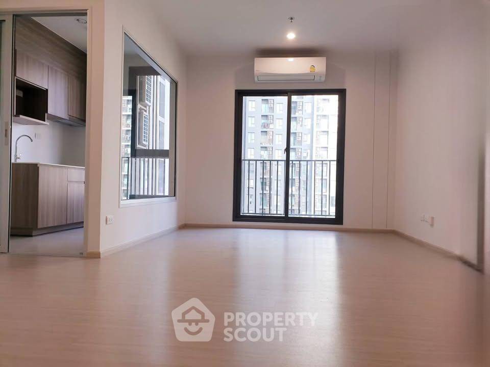 picture 2-BR Condo at The Parkland Phetkasem 56 near MRT Lak Song (ID 2046160) - 1/8