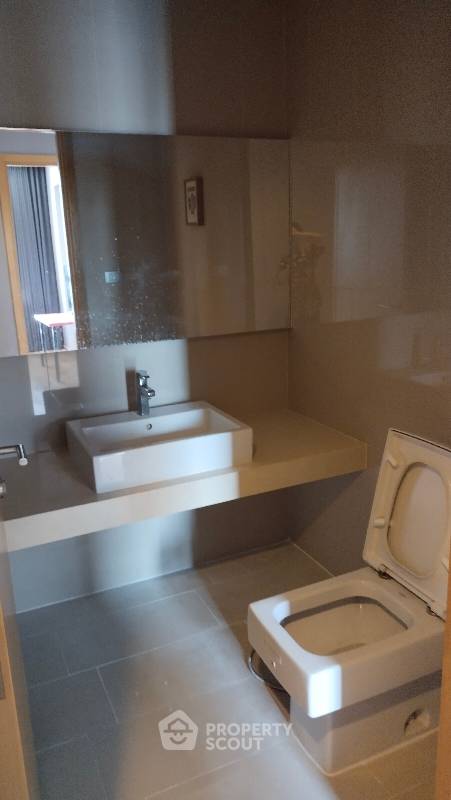 picture 3-BR Condo at Hyde Sukhumvit 13 Condominium near BTS Nana (ID 637304) - 12/24
