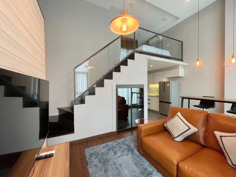🔥Hot Deal!!! 🔥C Ekkamai condo for rent, Loft style, high floor, 42 sqm., Special offer for only 28,000 THB/Month!!!