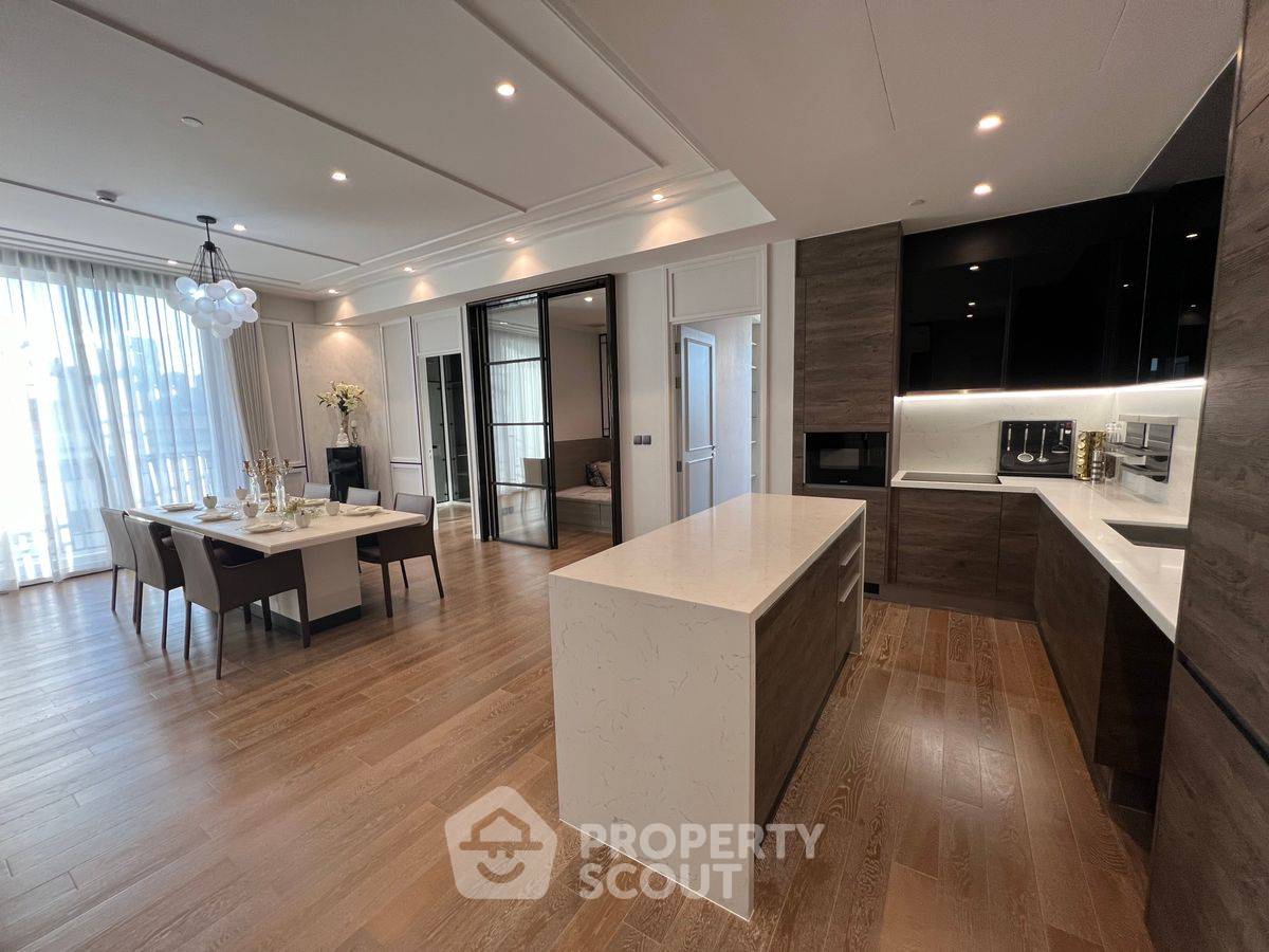 picture 2-BR Condo at Muniq Langsuan near BTS Ratchadamri (ID 2101275) - 5/16