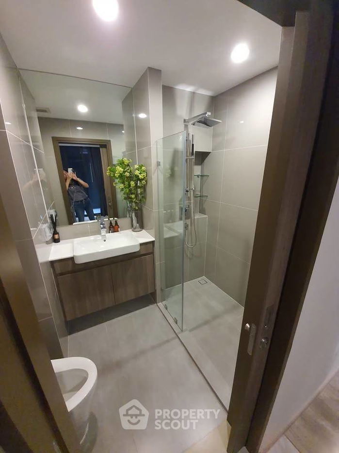 picture Studio Condo at Ideo Mobi Asoke near MRT Phetchaburi (ID 2213029) - 12/12