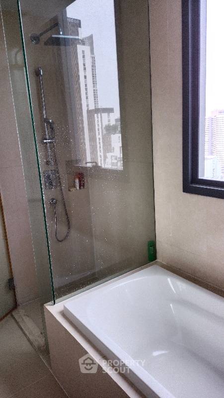 picture 3-BR Condo at Hyde Sukhumvit 13 Condominium near BTS Nana (ID 637304) - 15/24