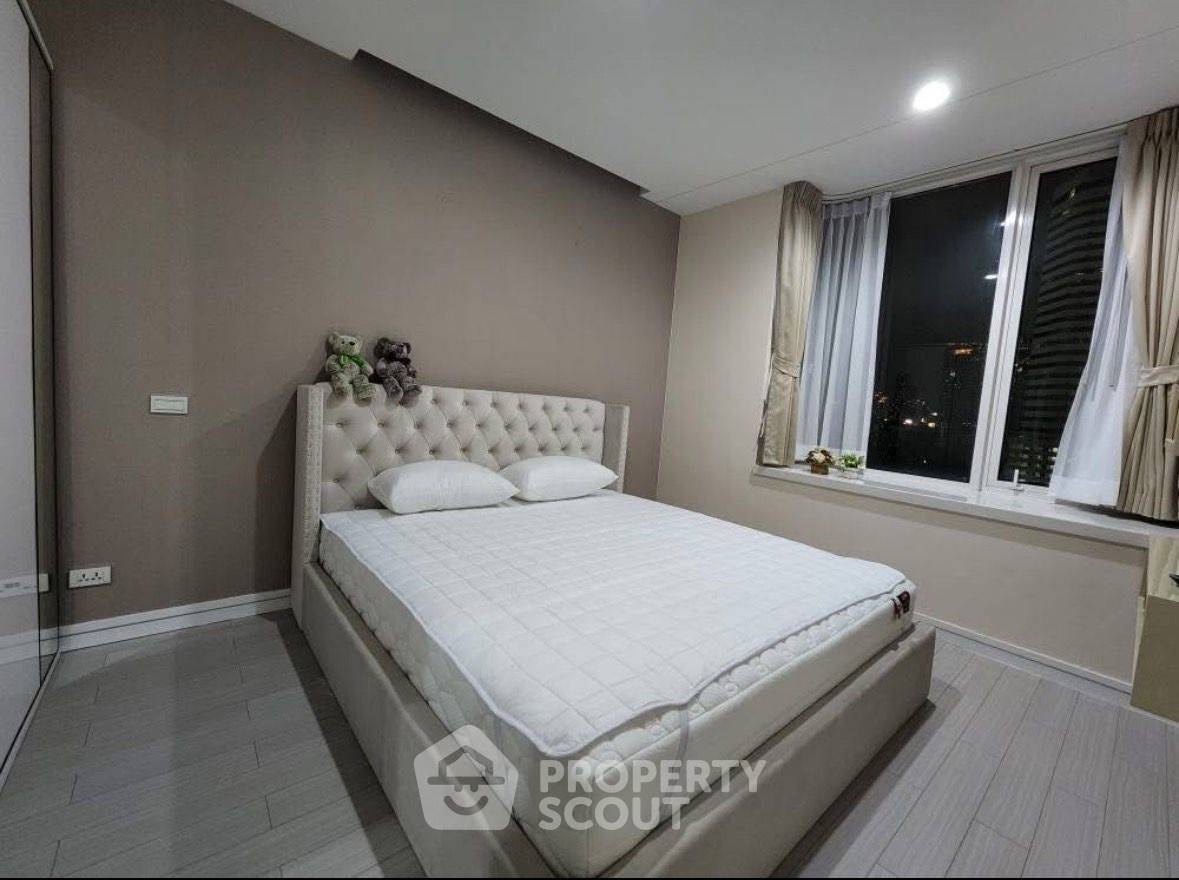 picture 2-BR Condo at T.c. Green Rama 9 near MRT Phra Ram 9 (ID 2229489) - 7/14