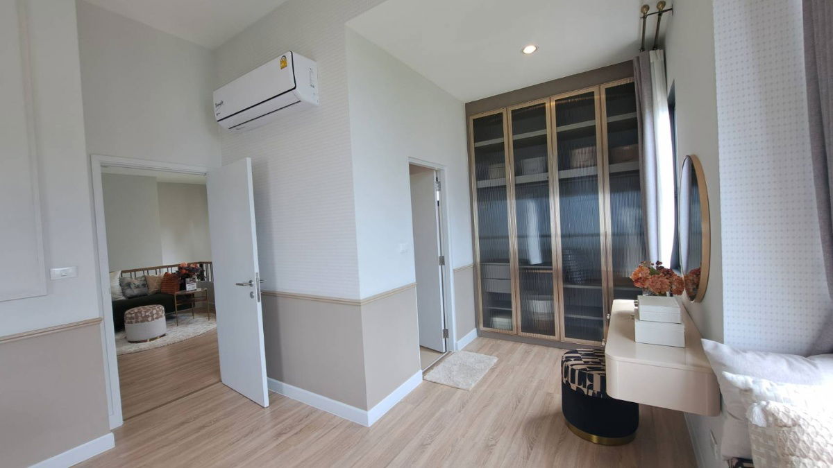 รูป บ้านตัวอย่างพร้อมอยู่ โครงการสราญสิริ ประชาอุทิศ90 - รูปที่ 12/16