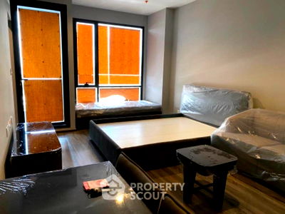 Condos for sale รพ.ตำรวจ : 1-BR Condo at Ideo Mobi Rangnam near ARL Ratchaprarop (ID 627656)