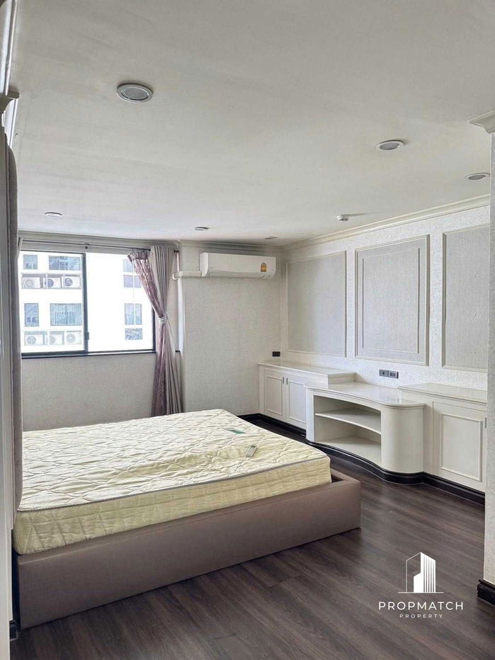 รูป  ✨Flash Deal ✨ The president park sukhumvit 24 ( 3Bed4 Bath 260SQM.) แต่งครบพร้อมอยู่ !! เพียง 75,000 บาทต่อเดือน Tel.0981315848 @propmatch - รูปที่ 1/5