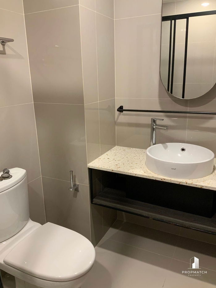 รูป ✨Flash Deal ✨ XT Huaikhwang ( 1Bed 1Bath 30 SQM.) แต่งครบพร้อมอยู่ !! เพียง 17,500 บาทต่อเดือน Tel.0981315848 @propmatch - รูปที่ 7/9