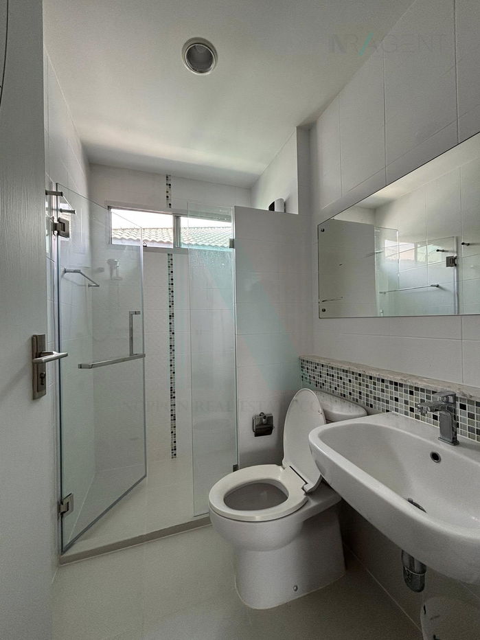 picture 🚩 For Rent 2-story House MANTHANA 2 ONNUT - WONGWAN 3 bedroom 3 bathroom - 7/8