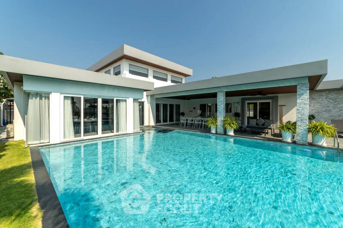 picture 6-BR Villa at Siam Royal View Pattaya close to East Pattaya (ID 2091415) - 1/41