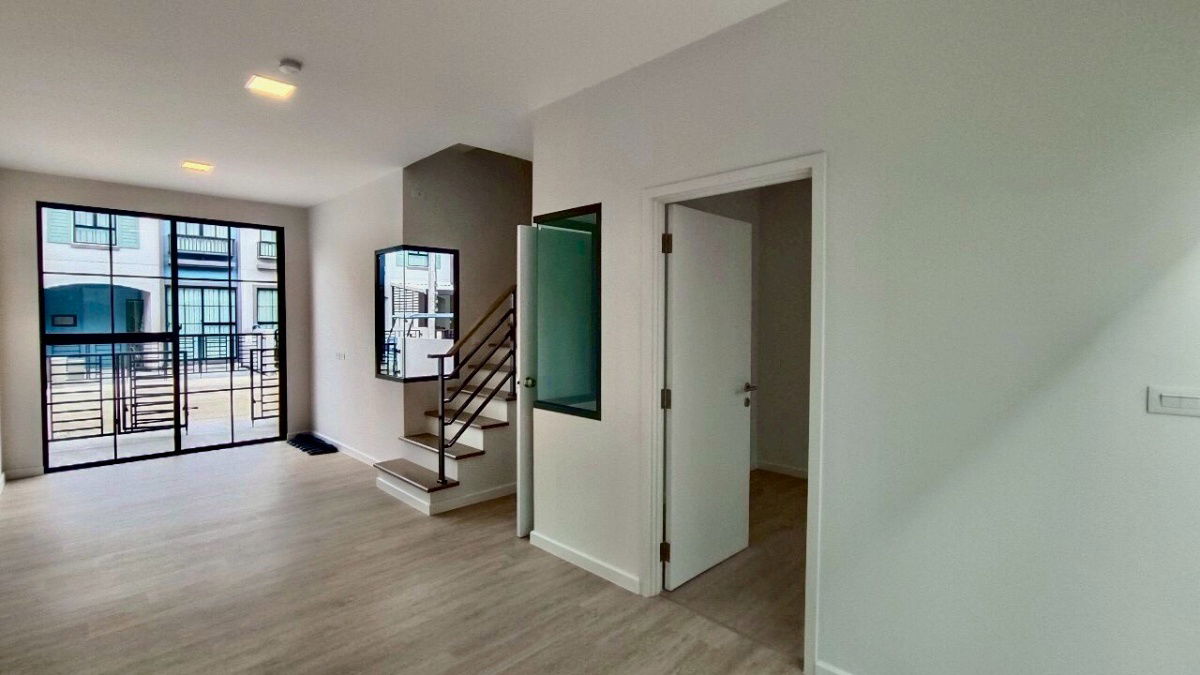 picture House for sale Ansiri Ramkhamhaeng Ready-to-Move-in Project by Sansiri - 7/13