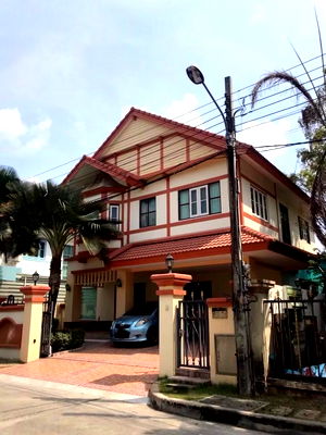 บ้านเดี่ยวให้เช่า : ปล่อยเช่าบ้านโครงการหรู ราชพฤกษ์