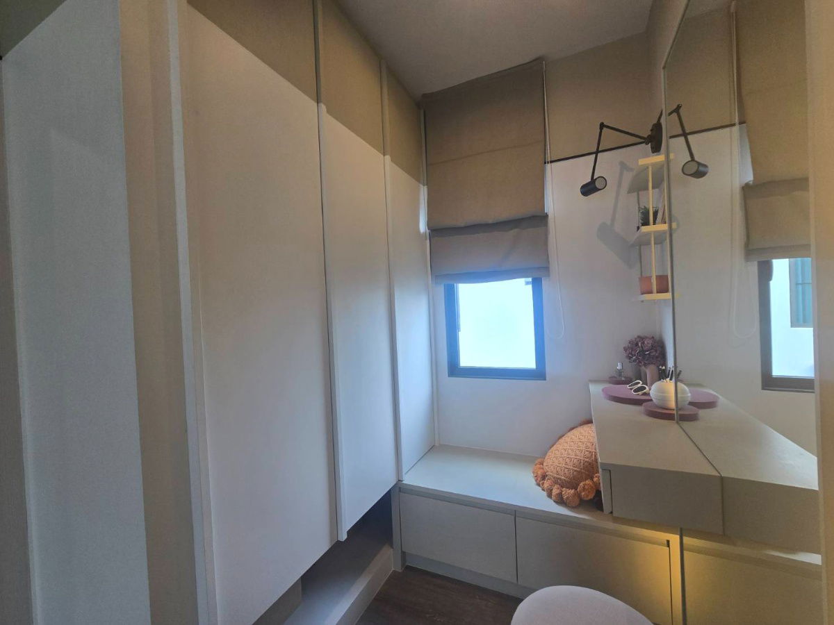 รูป ขายบ้านแฝด ตกแต่งพร้อมเข้าอยู่ งานออกแบบจากแสนสิริ บ้านสวยสวนกลางใหญ่ ทำเลดีติดถนน - รูปที่ 12/12