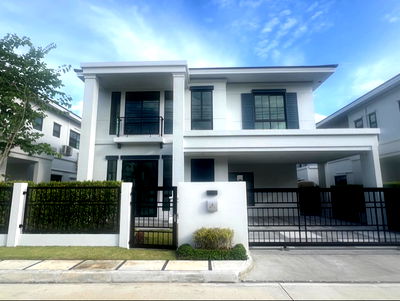 บ้านเดี่ยว ถนนเทพรักษ์ : HOT Unit ราคาพิเศษ บ้านเลขที่ 99/50 บ้านเดี่ยวหรู โครงการเศรษฐสิริ วัชรพล เทพรักษ์ โดยแสนสิริ