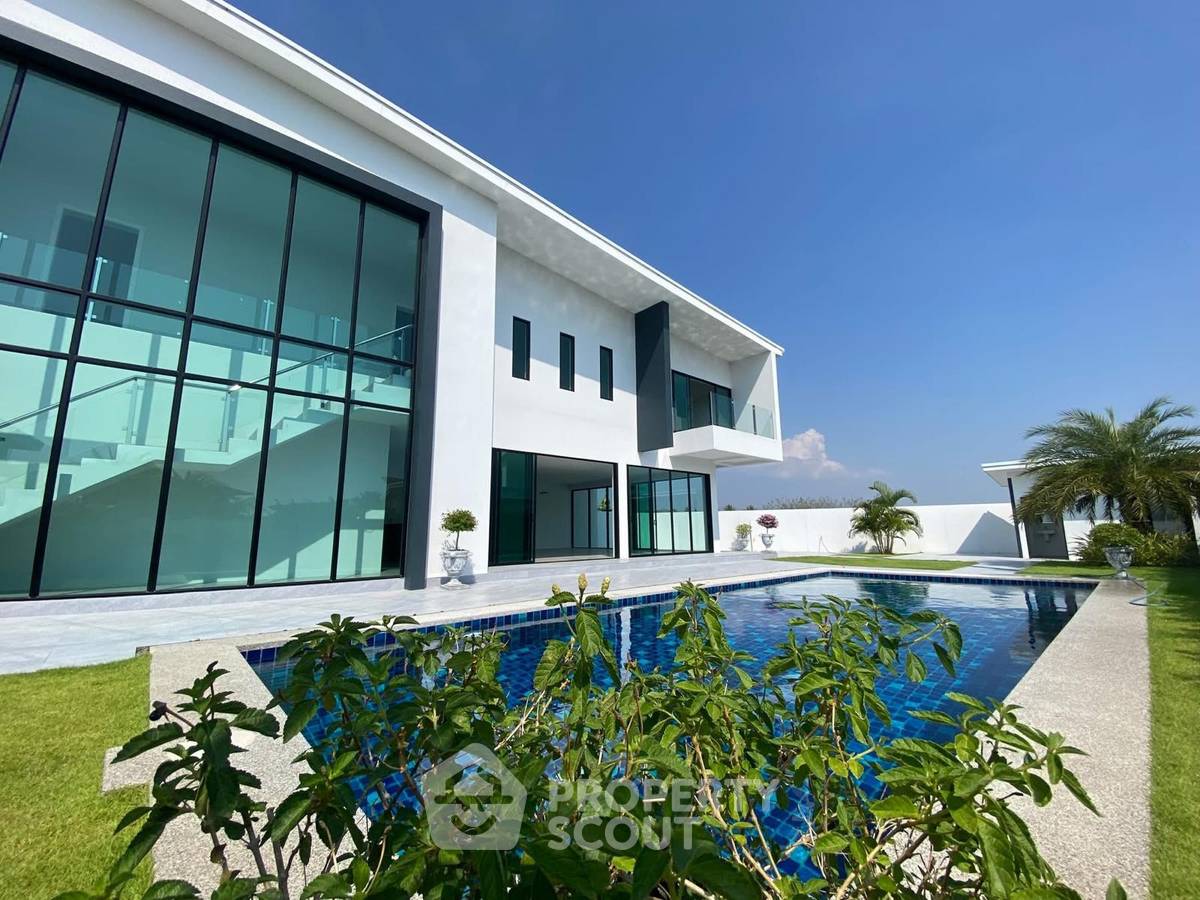รูป วิลล่า 3-ห้องนอน ใกล้ เดอะ เวเนเซีย (ID 2228323) - รูปที่ 25/27