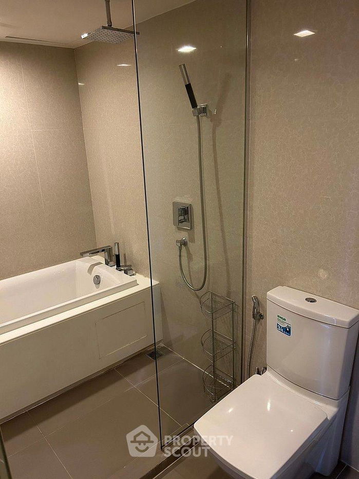 picture 2-BR Condo at LIV @ 49 near BTS Thong Lor (ID 984962) - 9/16
